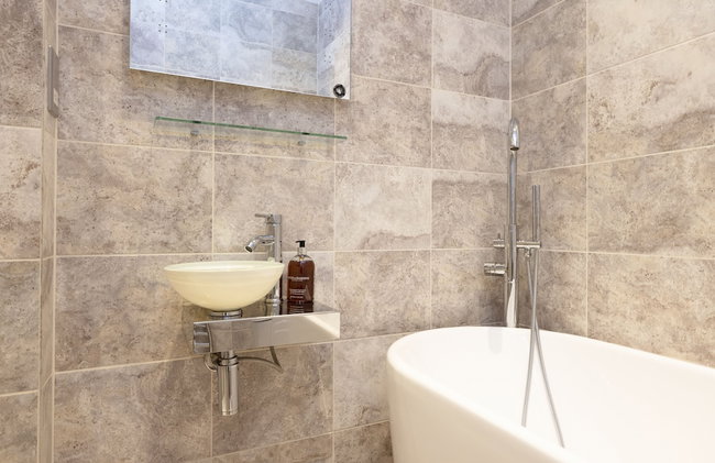 JOIVY Charming 2-Bed Flat Near Edinburgh Castle - Foto 37