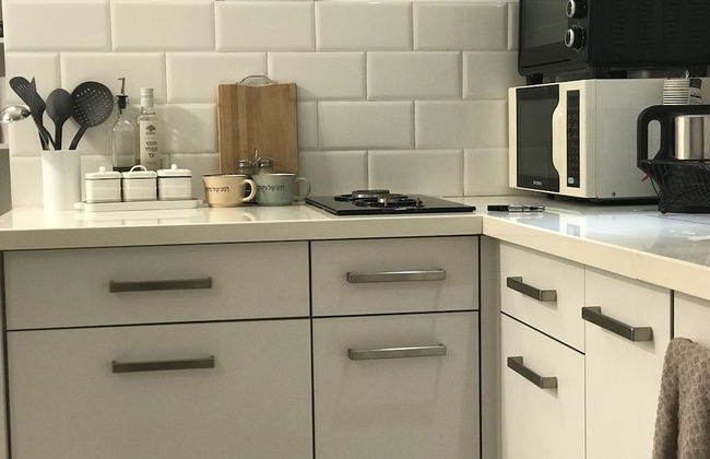 2Rooms Perfect Location 1Min to Beach - Photo 9