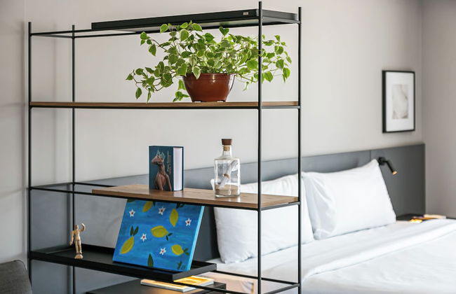 Studios Rio Branco by Viva - Prédio moderno, aptos com cama king-size no centro de Floripa - Photo 7