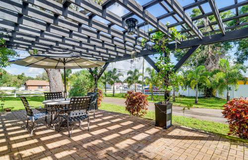 Hot Tub and Fenced Yard Tranquil Home in Valrico! - Foto 26