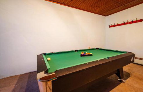 Five-Bedroom Holiday Home In Suhovare - Foto 6