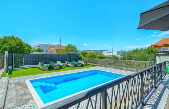 Villa Dreamin With Heated Pool & Hot Tub - Foto 16