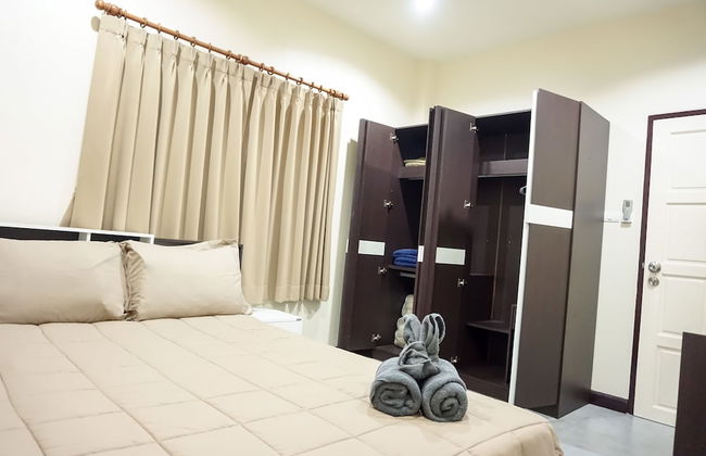 Family Villa Iona with Private Pool - Photo 7