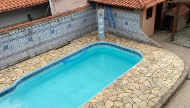 Casa Espaçosa com Piscina, 3 Quartos e Wi-Fi - Foto 1