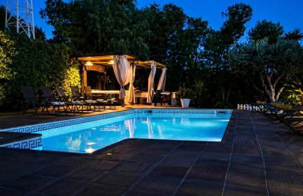 Villa Sitges Ilusión 15 minutes by car from Sitges Sleeps 16 people XXL swimming pool - Foto 21