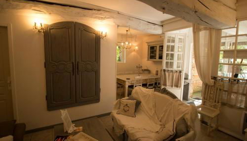 Gîte "Le Bleu D'Orage" Dans un Domaine de 7ha Au Calme - Foto 4