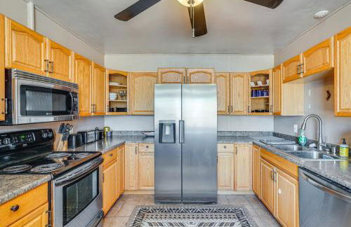 Elfrida Home with Yard and Fire Pit 14 Mi to Wineries - Foto 11