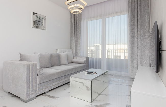 Elegant Apartment Warsaw by Renters - Photo 1