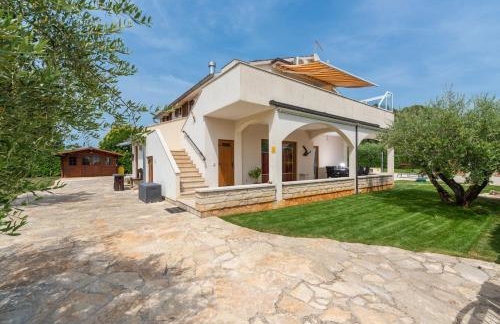 Holiday House Iris with Private Pool - Foto 5