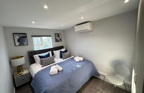 Aisiki Apartments at Stanhope Road, North Finchley, Airconditioned Multiple 2 or 3-Bedroom, Pet Friendly Duplex Flats, King or Twin Beds with Free WiFi - Foto 65