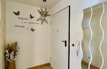 Dora Sunset Sea View Apartment with Balcony - Photo 25