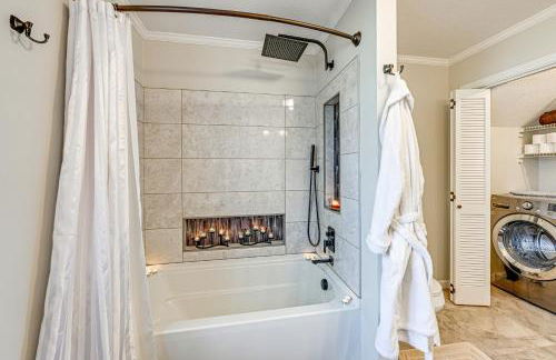 Lakefront Cabin Retreat with Dock in Robbinsville! - Foto 14