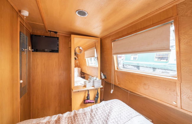 The Four Sisters Boatel - Foto 29