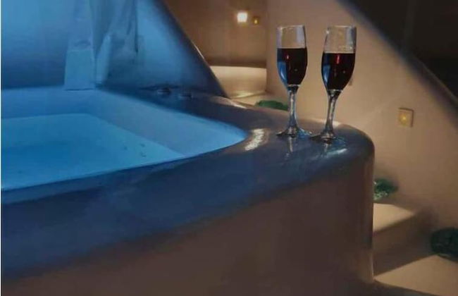 Astrea Suites Feggaropetra Cave House - Photo 31