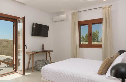 Jasmine Villa, with Heated Pool & Curated Design, By ThinkVilla - Foto 41