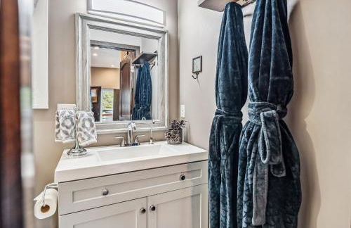 Treehouse 1BR with Hot Tub home - Foto 18