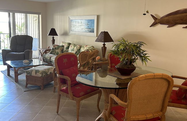 Gorgeous 2 bedroom condo with panoramic views of the Atlantic Ocean. 2 Condo by RedAwning - Photo 36