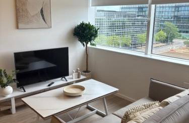 Studio Flat Above MK Station - Foto 2