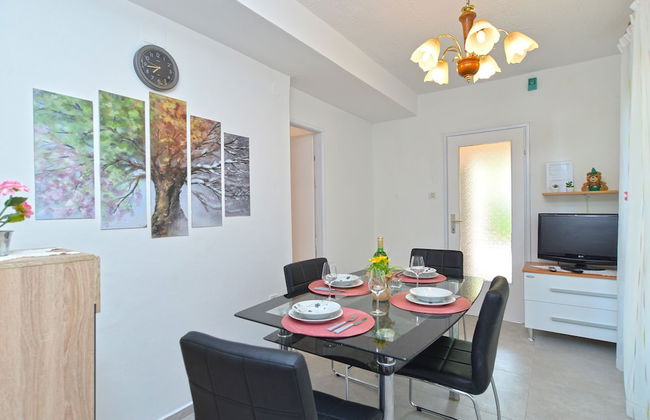 Apartment 358 - Photo 23