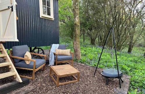 Shepherd's Hut - Sleeps 2 - Pet Friendly - Parking - Foto 27