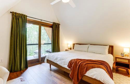 1 Mi to Resort Beach Alpine Lake A-Frame! - Foto 13