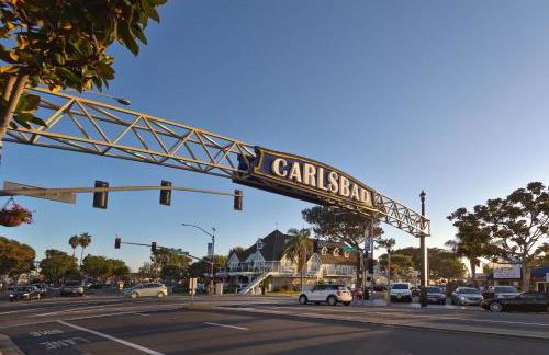 Walk To The Beach - Outdoor Dining - Spacious - Foto 36