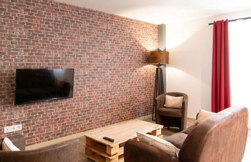 Gîte Jean Scafer, Piscine chauffée, Wifi, Salle de jeux, Animaux de la ferme - Foto 6