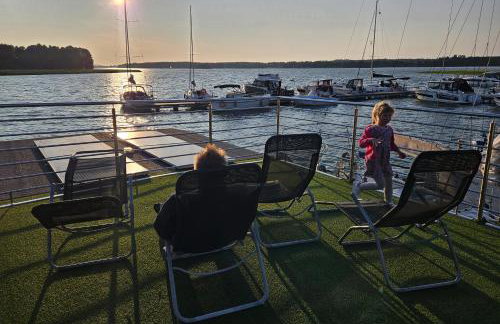 Domek na wodzie Topiko Czarter przy Hotelu Ognisty Ptak - Foto 3