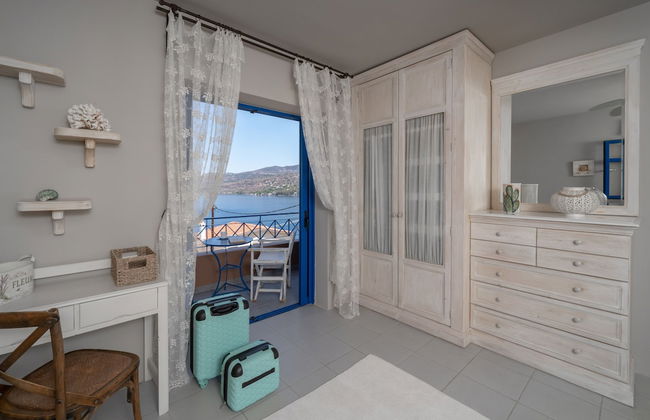 Absolute Perdika Aegina - Foto 1