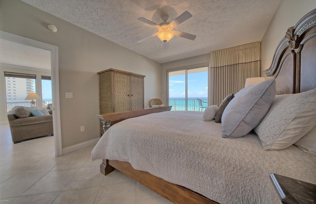 Cozy Condominium with Astonishing View from Spacious Balcony - Unit 0401 by RedAwning - Foto 3