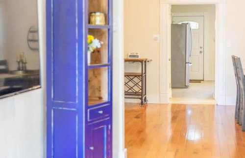 Cozy 3BR Townhome Perfect Location ABODEbucks - Foto 8