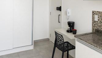 Studio João da Mata com varanda - Foto 4