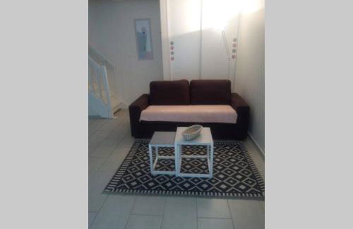 Appt 1 à 4 pers Cocoon,1,500 km sortie auto, 3 km Ctre Mâcon, PKG cour privée - Foto 10