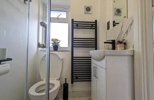 5 Ensuite Bedroom House Near Centre Free Parking - Foto 47