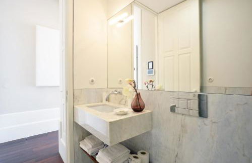 YOUROPO - Market - Photo 40