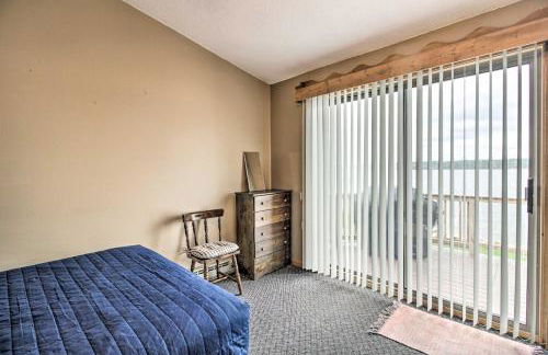 Dock and Fire Pit Shamineau Lake Retreat! - Foto 18