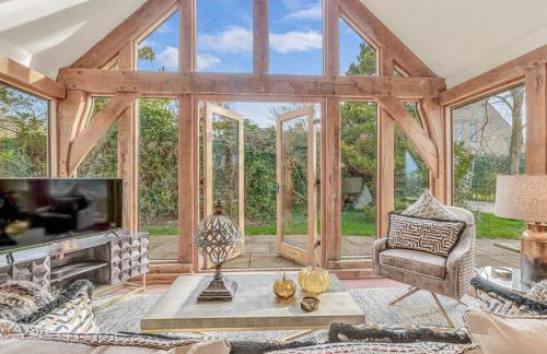 Hiron's Piece and Honeysuckle Cottage - with Hot Tub - Photo 65