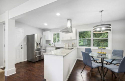 Atlanta Sports Retreat 15 min to Mercedes Benz - Foto 13