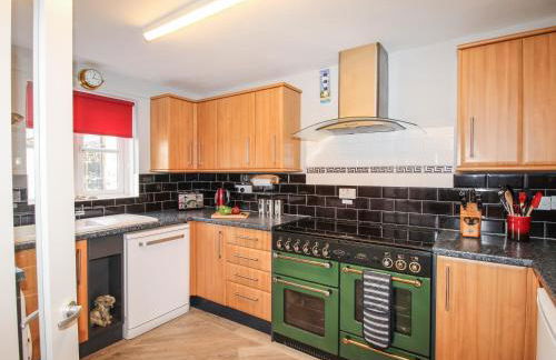 Knapp Cottage - Photo 7