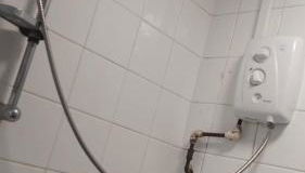 Central 4 Bed Home in Eastleigh! - Foto 4