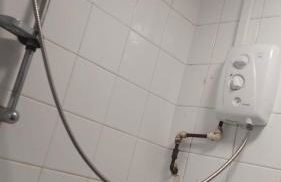 Central 4 Bed Home in Eastleigh! - Foto 4