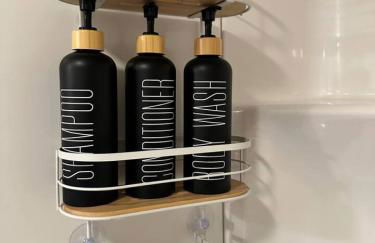 Charming 2 bed home - Close to Downtown Concord - Foto 19