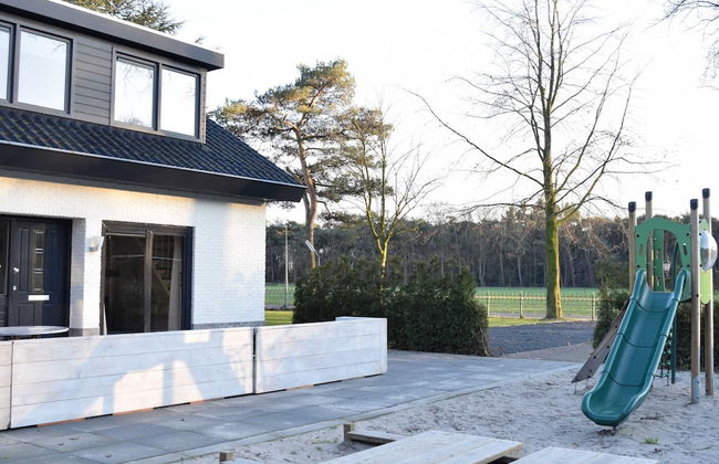 Villa in Netherlands With Private Pool - Foto 40