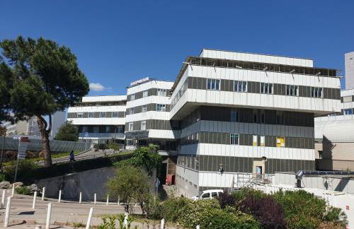 Bonito Apto Cinco Torres Plaza Castilla - Foto 31