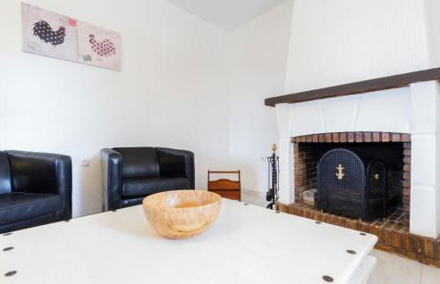 Gorgeous Home In Alhaurin De La Torre - Photo 22