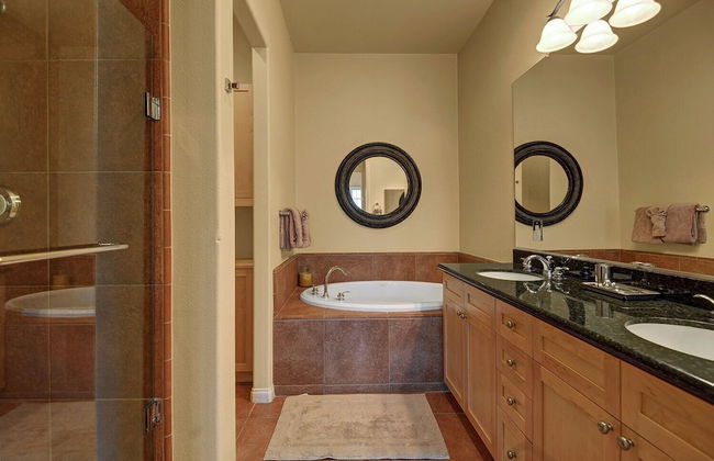 Barefoot Villa Mountain Views & Luxury Spa Access - Foto 19