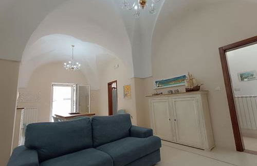 Adelè posto tranquillo al centro del paese - Foto 47