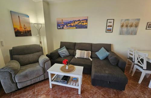 La Roca-Mediterráneo Views, 8th Floor-New Kitchen- POOL- Parking-Air Conditioning, Ceiling Fans & Free WIFI - Foto 3