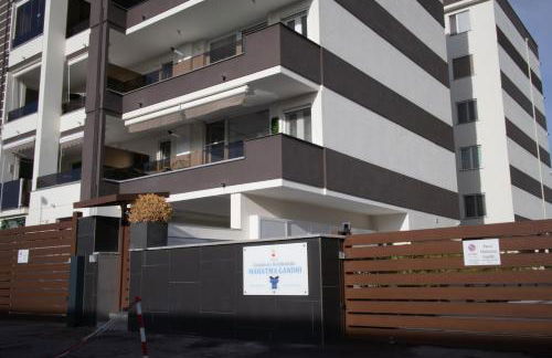 E-Twelve Apartment - Photo 32