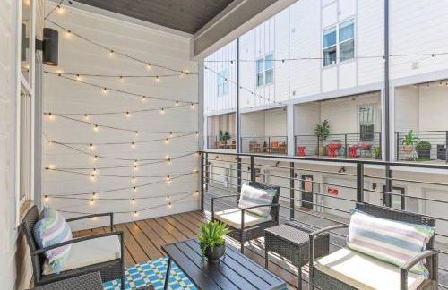 Walk to Vanderbilt and Belmont with Garage and Rooftop Deck - Foto 60